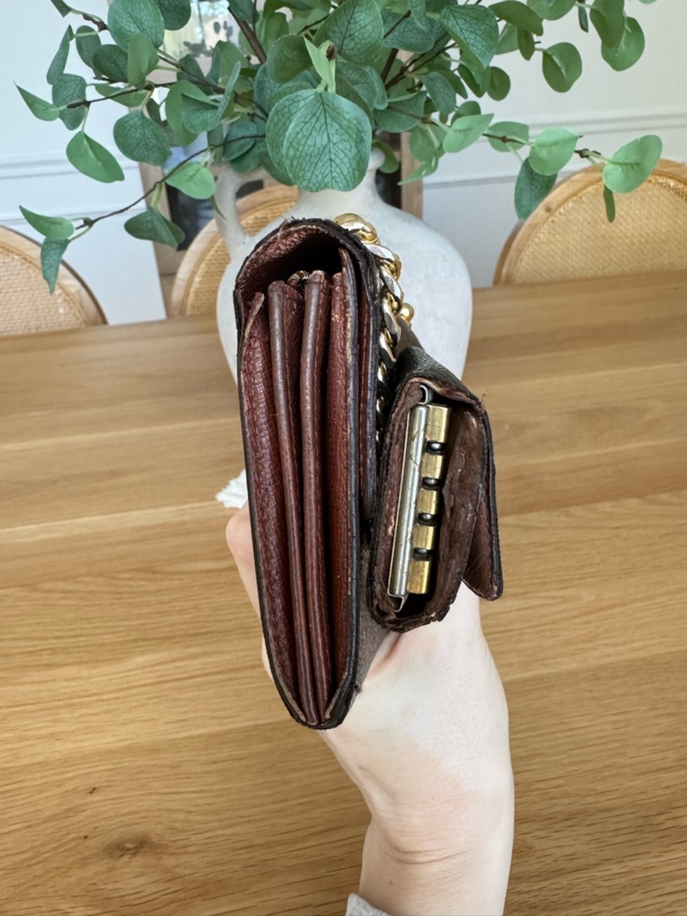✅AUTH✅SET OF LOUIS VUITTON WALLET ON A CHAIN+KEYHOLDER - Picture 6 of 16
